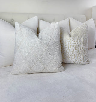 Ivory Diamond Textured Throw Pillow