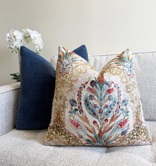 Medallion Floral Throw Pillow