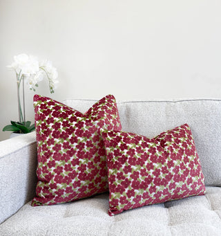 Berry Daisy Velvet Throw Pillow