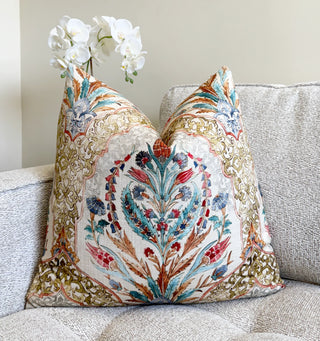 Medallion Floral Throw Pillow