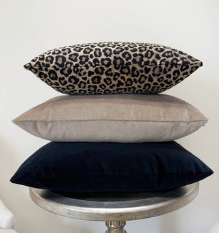 Black Gold Leopard Velvet Throw Pillow