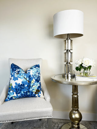 Thibaut Central Park Blue off white chair