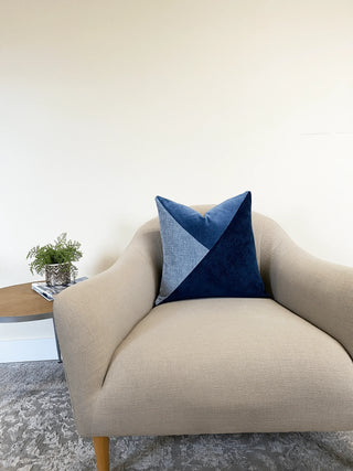 blue triangle settee