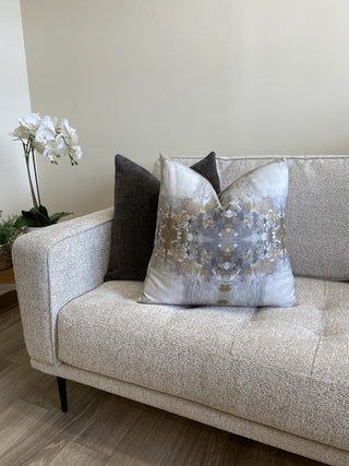 gray gold medallion with choarcal_