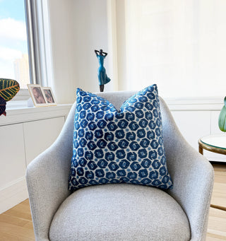 Navy Broken Rings Velvet Throw Pillow