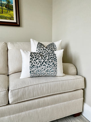 off white moss in office_