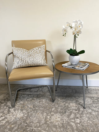 oyster and gold gold chair