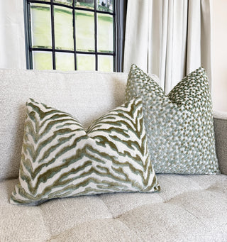 Moss Dot Velvet Throw Pillow