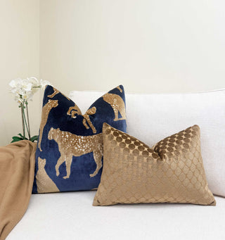 Toffee Dot Velvet Throw Pillow