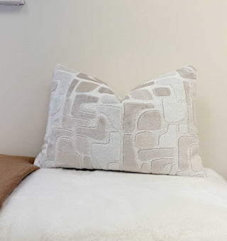 Dune Aussie Velvet Throw Pillow