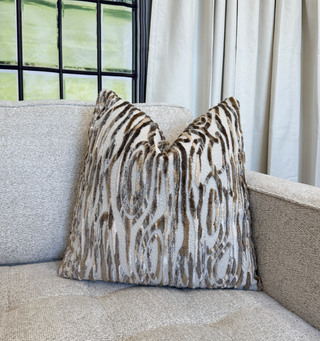 Latte Flow Velvet Throw Pillow