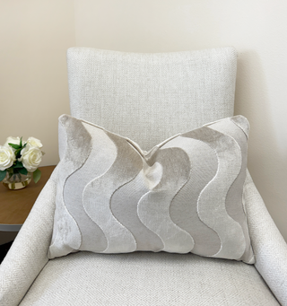 Sand Flow Velvet Throw Pillow