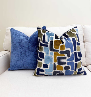 Blue Aussie Velvet Throw Pillow