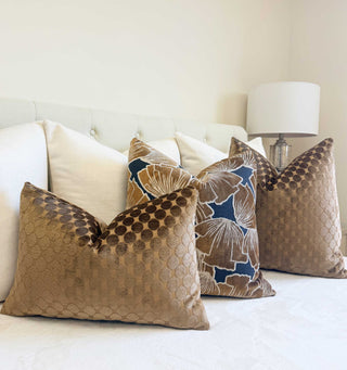Toffee Dot Velvet Throw Pillow