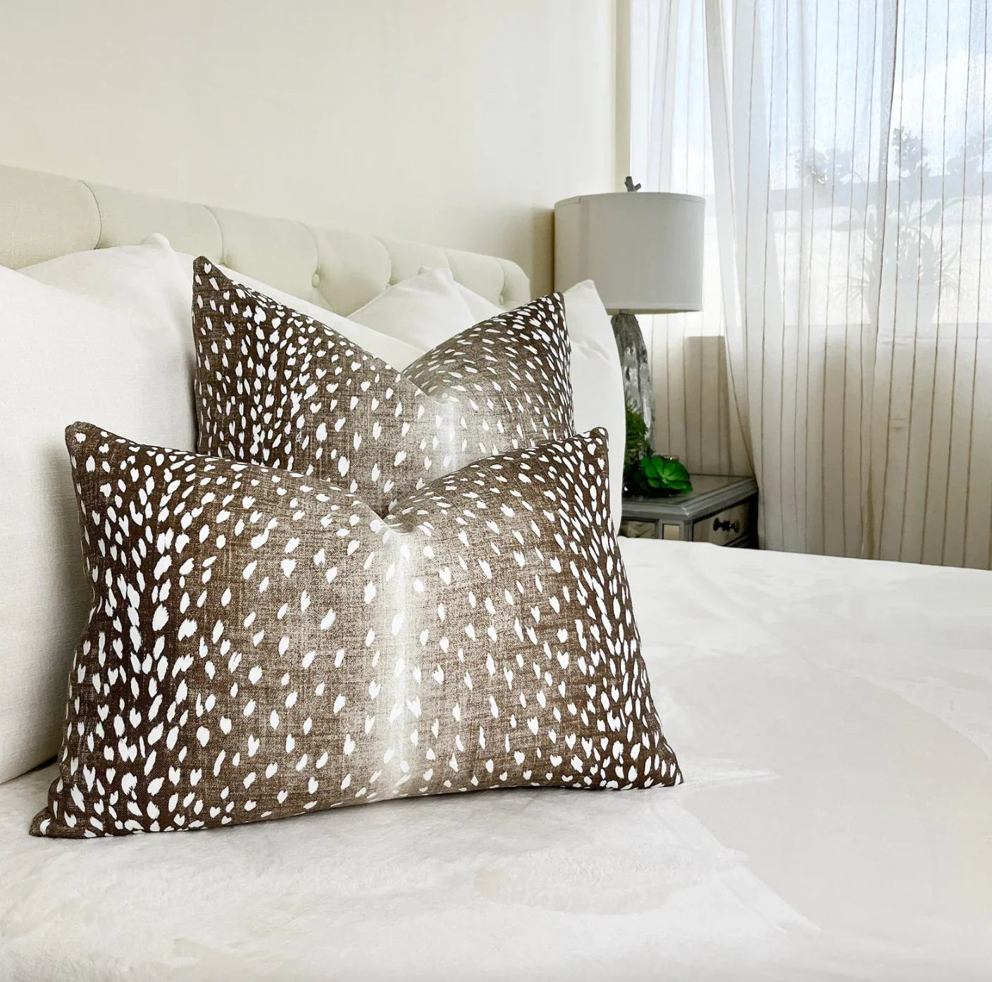 Brown Antelope Throw Pillow – Smithy Home Couture