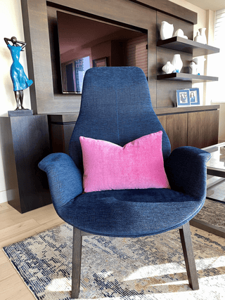 berry pink blue chair 2