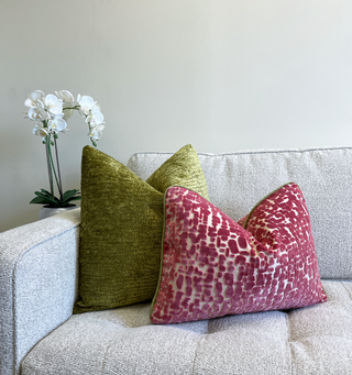 Peridot Chenille Throw Pillow