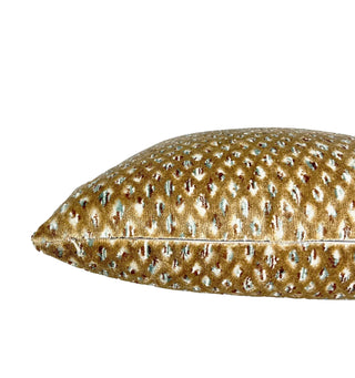 Gilded Sand Velvet Throw Pillow
