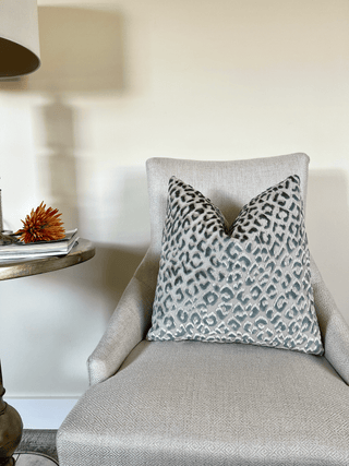 moss leopard chair
